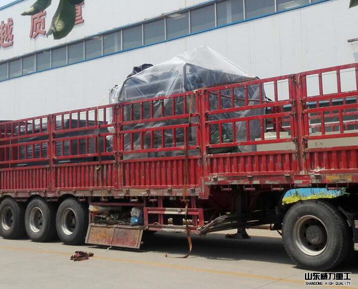 <b>2000噸液壓機成功發(fā)往安徽蕪湖</b>