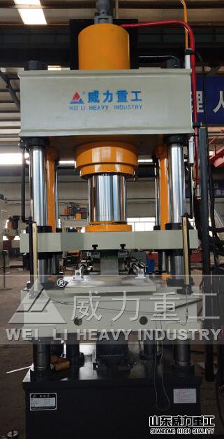 200噸液壓機車間