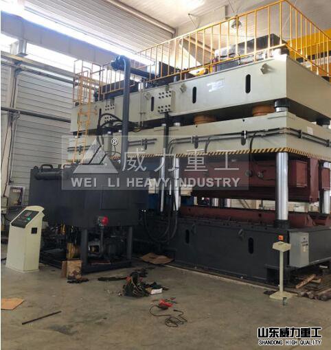 波形鋼腹板液壓機