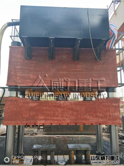 2000噸液壓機(jī)車(chē)間