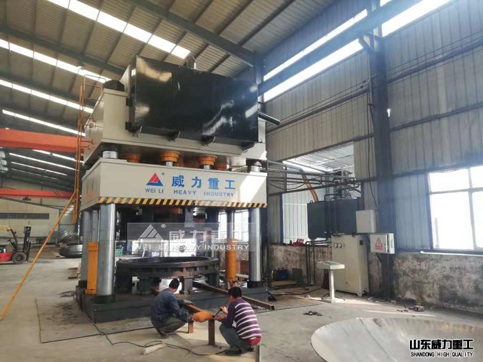 沖壓大直徑封頭2000噸四柱液壓機