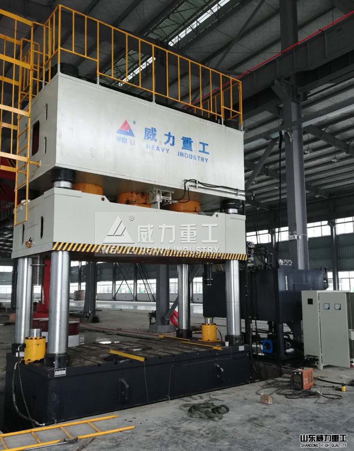 山東威力重工四柱液壓機型號齊全