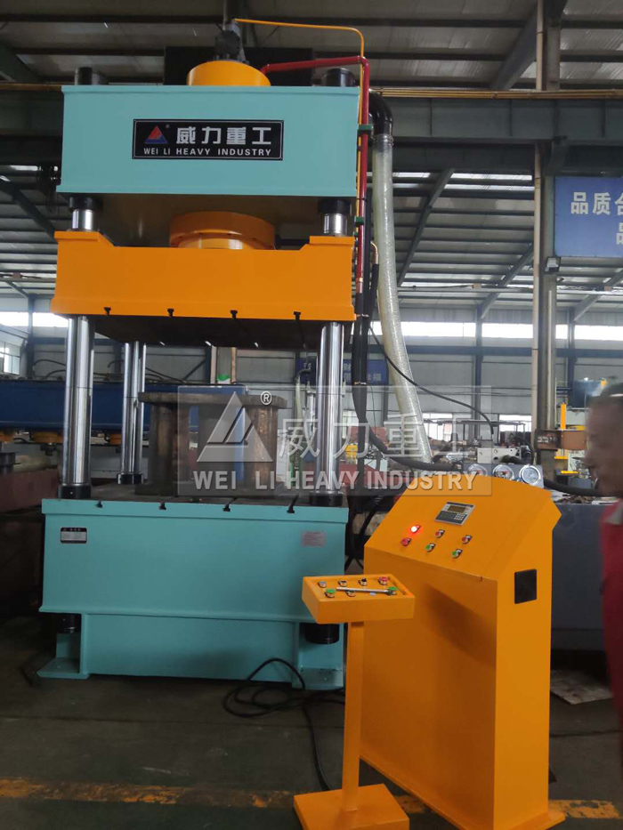 山東威力重工拉伸液壓機(jī)型號(hào)齊全