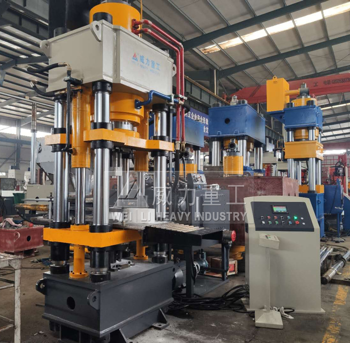 山東威力重工四梁四柱粉末液壓機