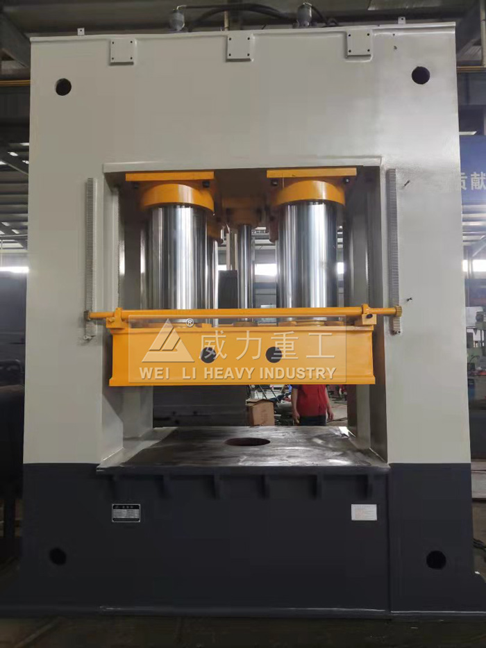 1000噸鋁合金鍛造成型液壓機