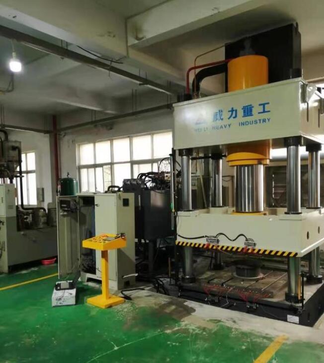 汽車配件專用四柱液壓機(jī)