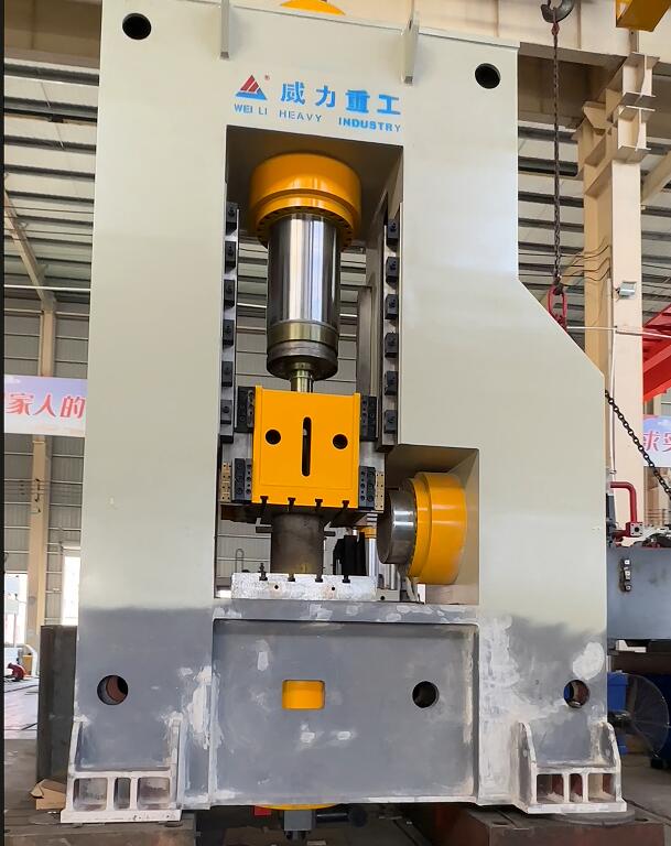 山東威力重工多向鍛造液壓機