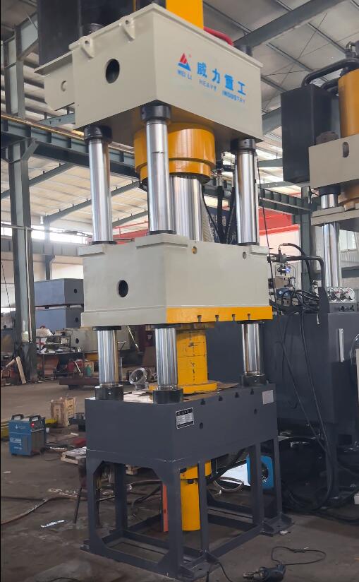 315噸鍛造液壓機(jī)(四柱式)